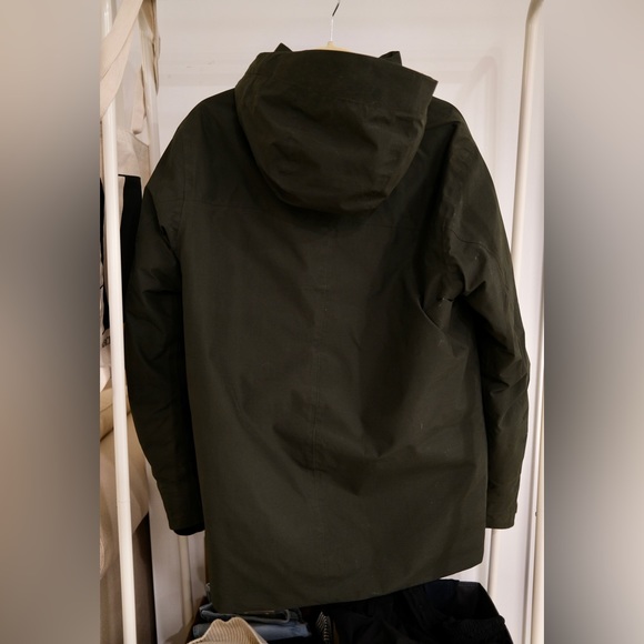 Marmot Parka - Picture 2 of 3